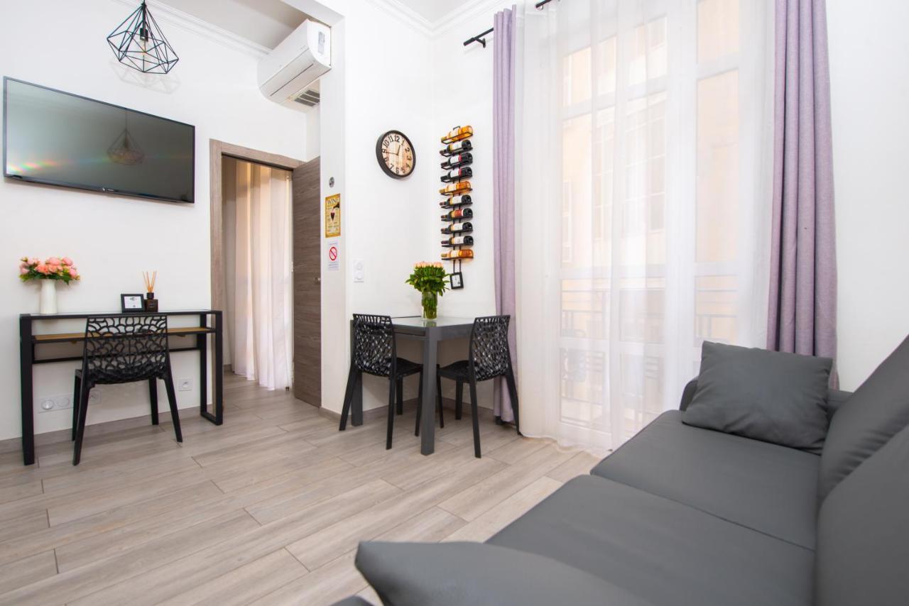 Nice Centre Flat - Modern, Quiet And Brand New المظهر الخارجي الصورة